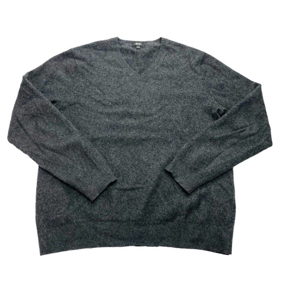 Sweater bundle (x3)! Uniqlo - Picture 2 of 9